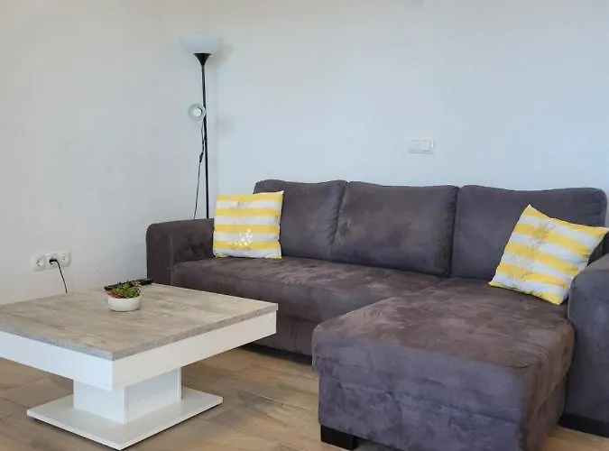 Baraba 아파트 마슬레니차