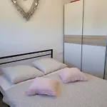 Baraba Apartman *