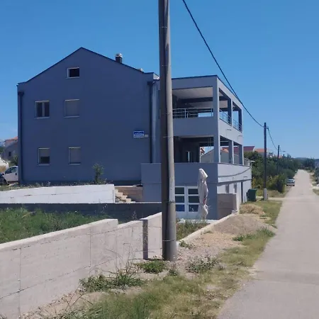 Baraba * Maslenica